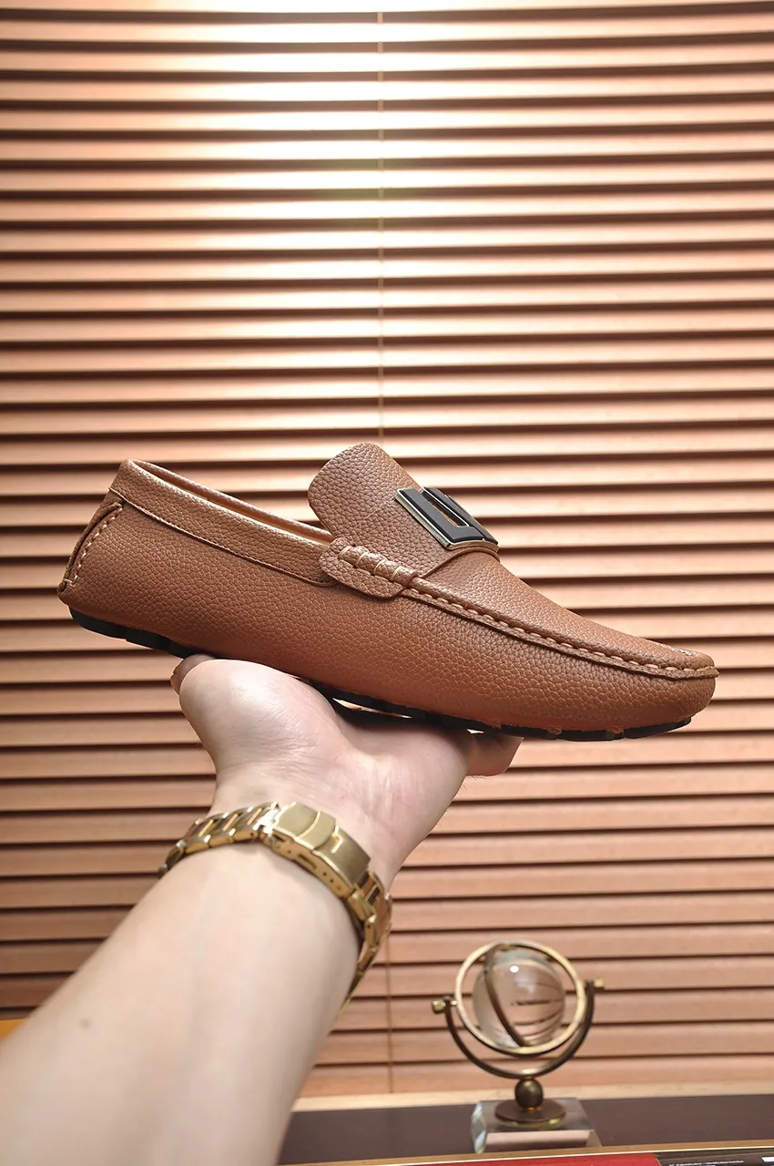 Men's men's shoes 💰420💶 [LV Doudou shoes] (water-dyed cowhide lining) new model is on the market, available on the official website. The new Doudou shoes are processed into single-color materials, and the uppers are made of imported horsehide leather. The body of the shoe is fully hemmed with mark thread, and is lined with imported original cowhide leather. The elegant shoe shape is super suitable for all-matching, and the size is 38-44.